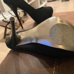 Steve Madden High Heels Size 7 Never worn